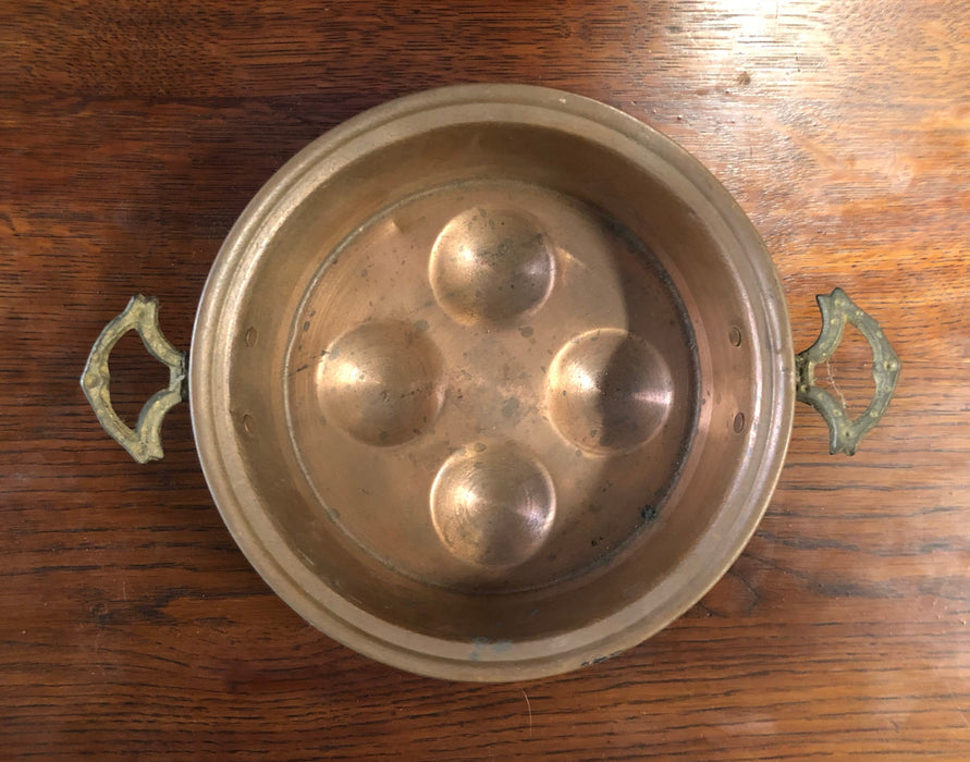 SMALL 7" COPPER POT WITH TWO SMALL SIDE HANDLES