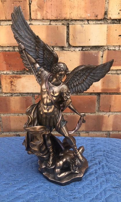 LARGE RESIN ARCHANGEL MICHAEL DEFEATING WINGED DEMON