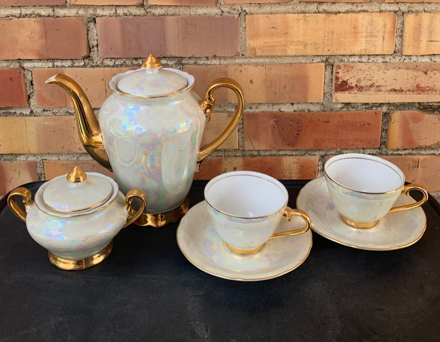 SET OF CZECH LUSTERWARE TEAPOT, SUGAR, 2 CUPS AND SAUCERS