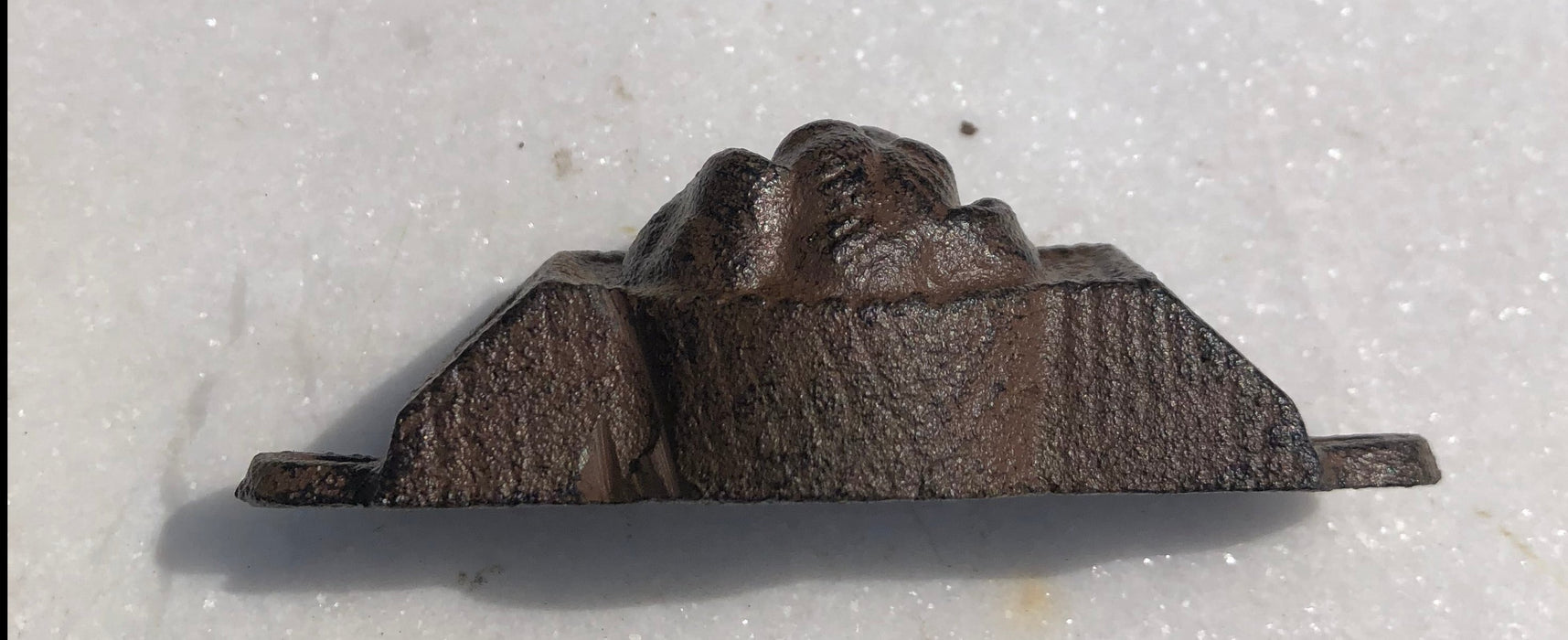 IRON DRAWER PULLS WITH DOG FACE