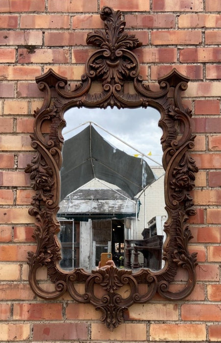 ROCOCO GILT FRAMED MIRROR