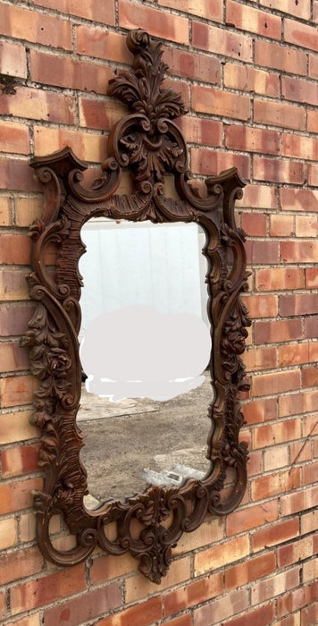 ROCOCO GILT FRAMED MIRROR