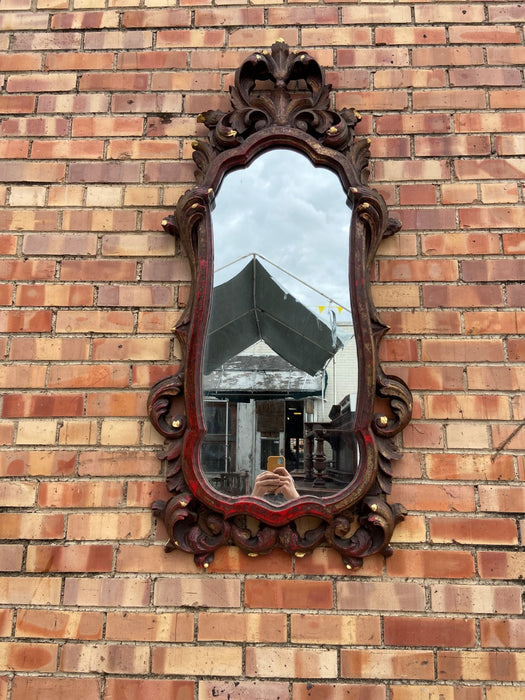 PAINTED ACANTHUS CARVED WOODEN FRAMED MIRROR