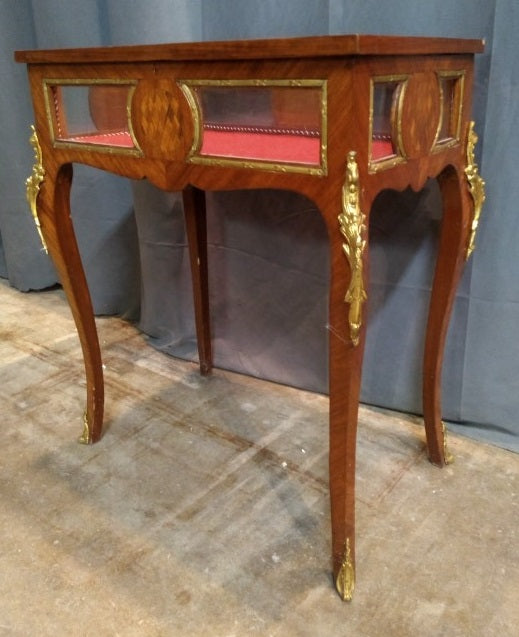 LOUIS XV ORMOLU MOUNTED VITRINE TABLE