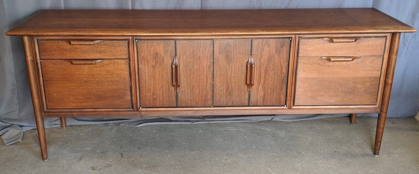 MID CENTURY MODERN CREDENZA WALNUT