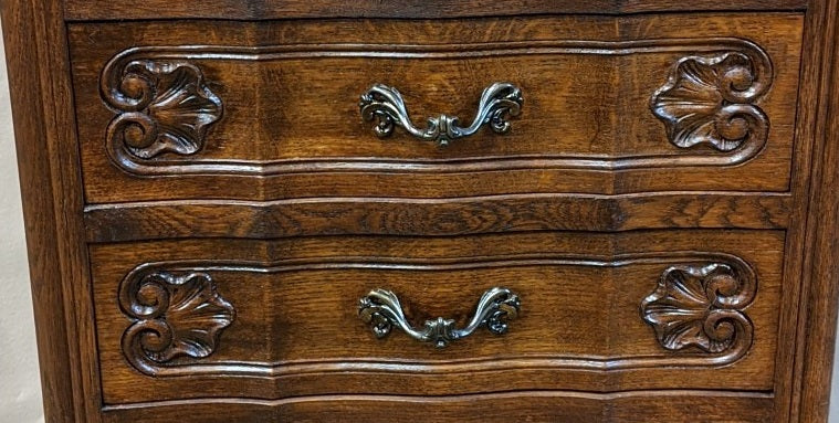 COUNTRY FRENCH CARVED OAK 5 DRAWER CHEST