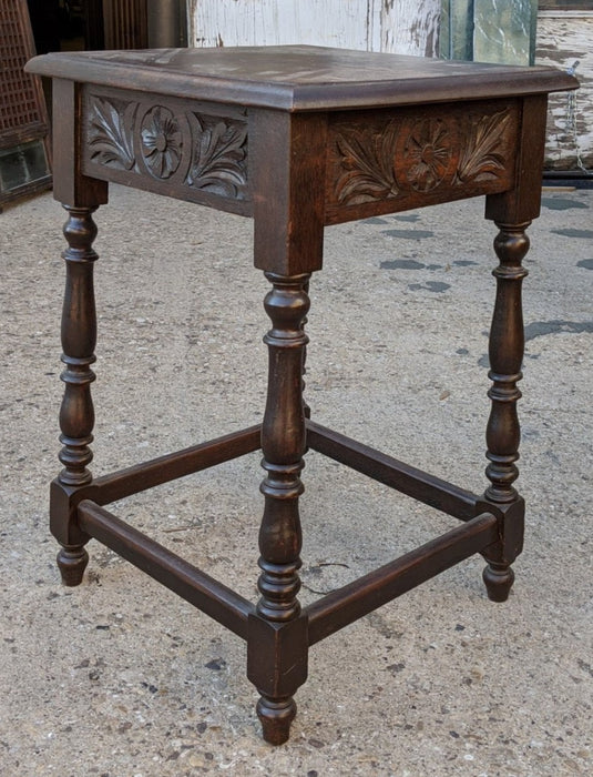 CARVED EDWARDIAN TABLE WITH AS IS STRETCHER