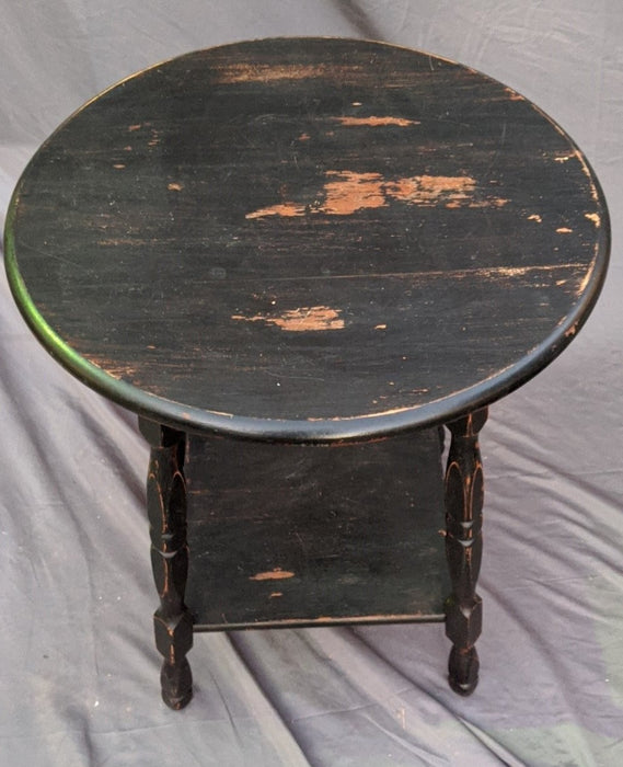 BLACK PAINTED LOW ROUND TABLE