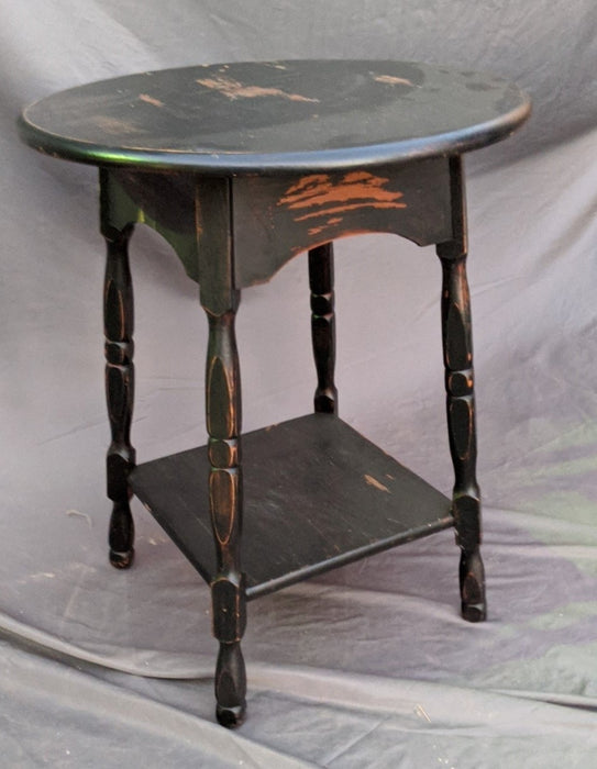 BLACK PAINTED LOW ROUND TABLE