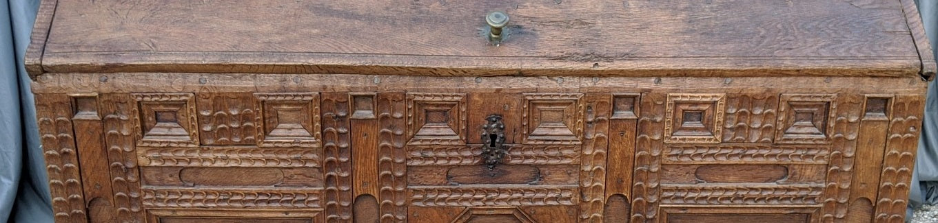 18TH CENTURY OAK CHIP CARVED FLEMISH DOMED COFFER