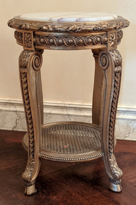 LOUIS XV GILTWOOD ONYX TOP SIDE TABLE