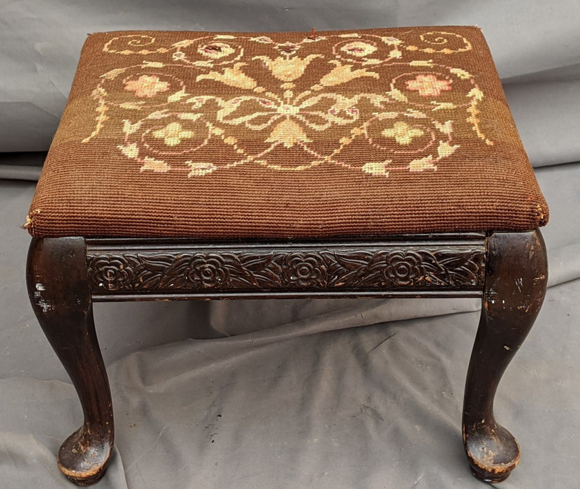 SMALL QUEEN ANNE FOOTSTOOL