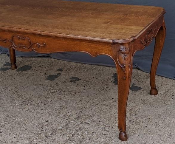 HOOF FOOT FRENCH DINING TABLE