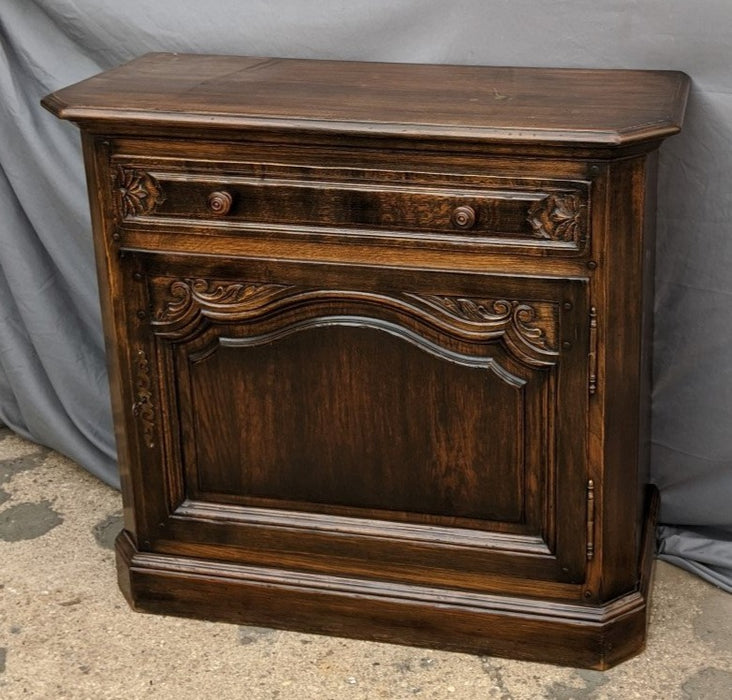 WIDE JAM CABINET WITH CANTED CORNERS