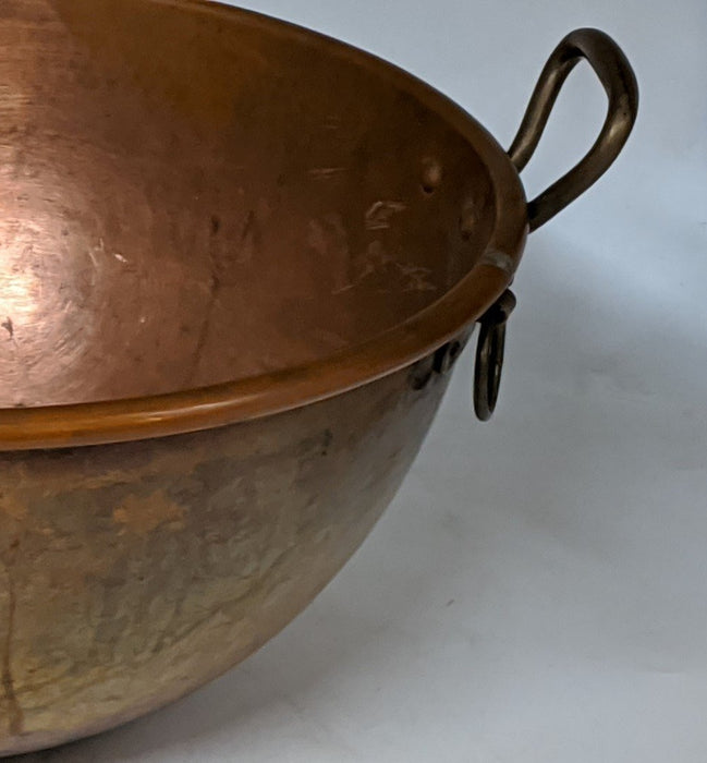 LARGE FRENCH COPPER CANDY POT