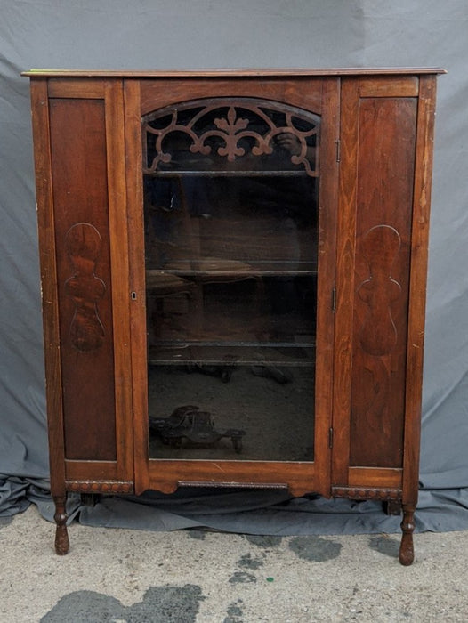 AMERICAN 1940'S WALNUT CHINA CABINET