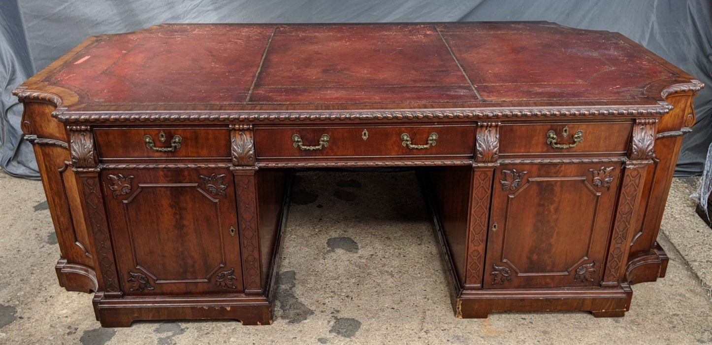 QUALITY CHIPPENDALE PARTNERS DESK