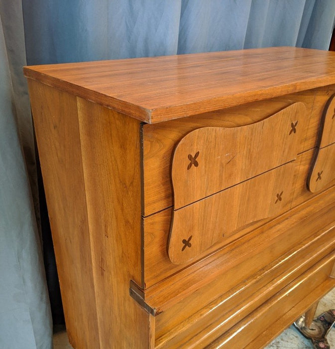 MID CENTURY WALNUT CHEST BY BASSETT FURNITURE