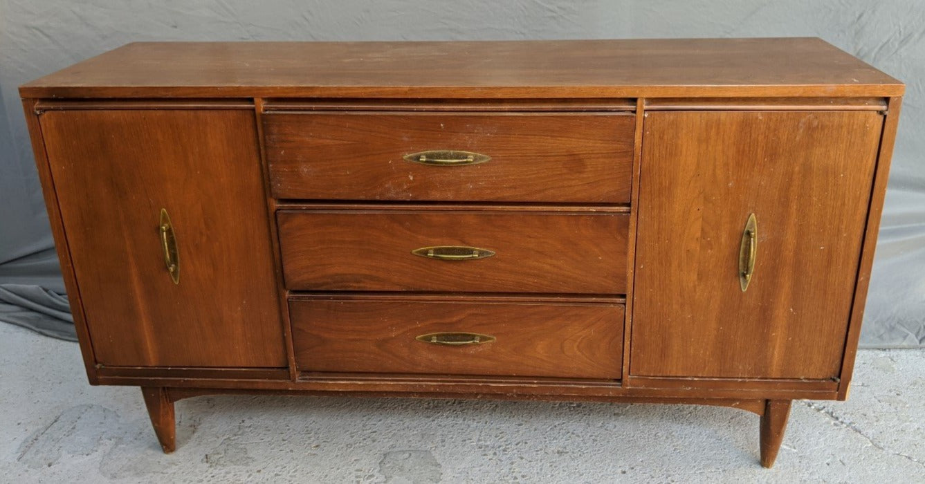 LONG LOW MID CENTURY CHEST