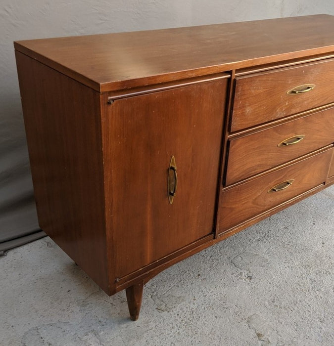 LONG LOW MID CENTURY CHEST