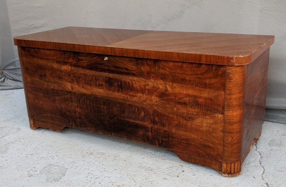 LANE CEDAR CHEST-AS SOME VENEER LOSS TO BASE