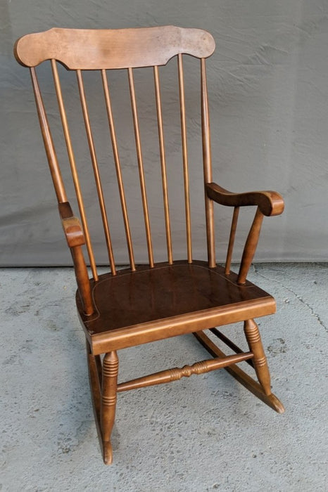 MAPLE ROCKER