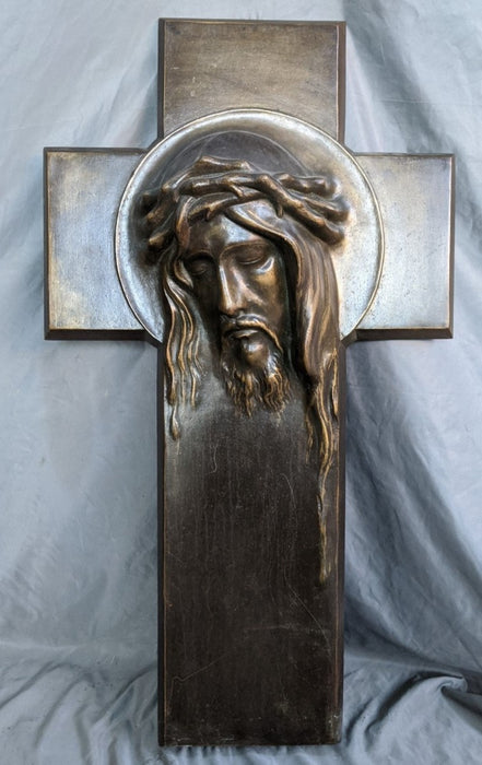 PLASTER CRUCIFIX WITH FACE OF JESUS