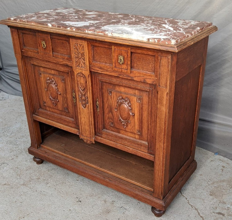 MARBLE TOP SERVER WITH RIBBON CARTOUCHE
