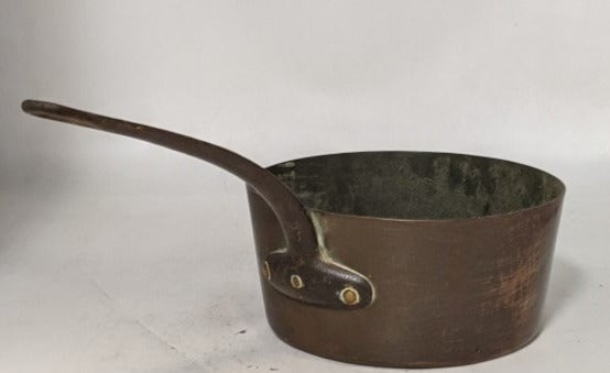 LARGE FRENCH COPPER PAN