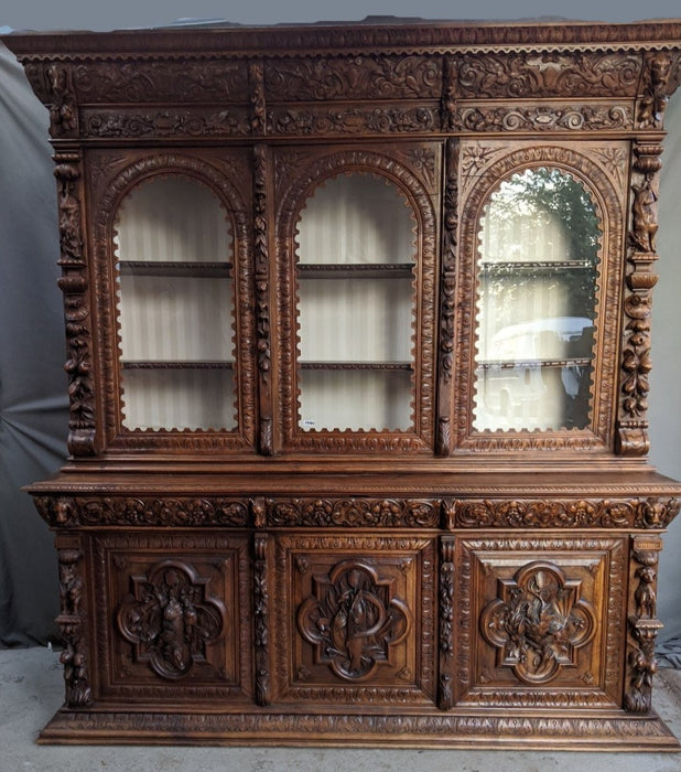 FANTASTIC 6 DOOR BLACK FOREST GAME CARVED BOOKCASE