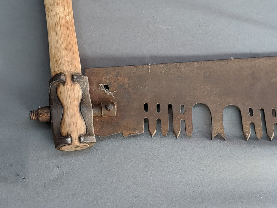 LARGE 2 HANDLED TREE SAW