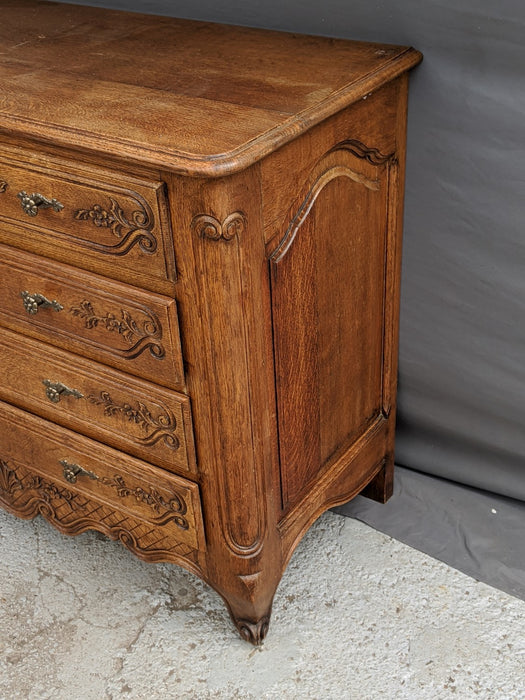 CARVED LARGE COUNTRY FRENCH 5 DRAWER CHEST