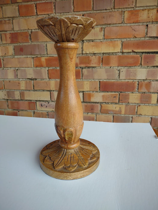 WOOD CANDLE STAND