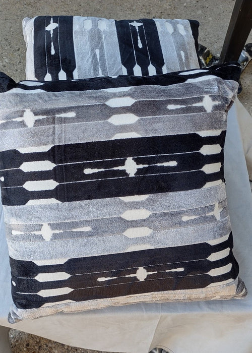 BLACK AND GREY GEOMETRIC PILLOW