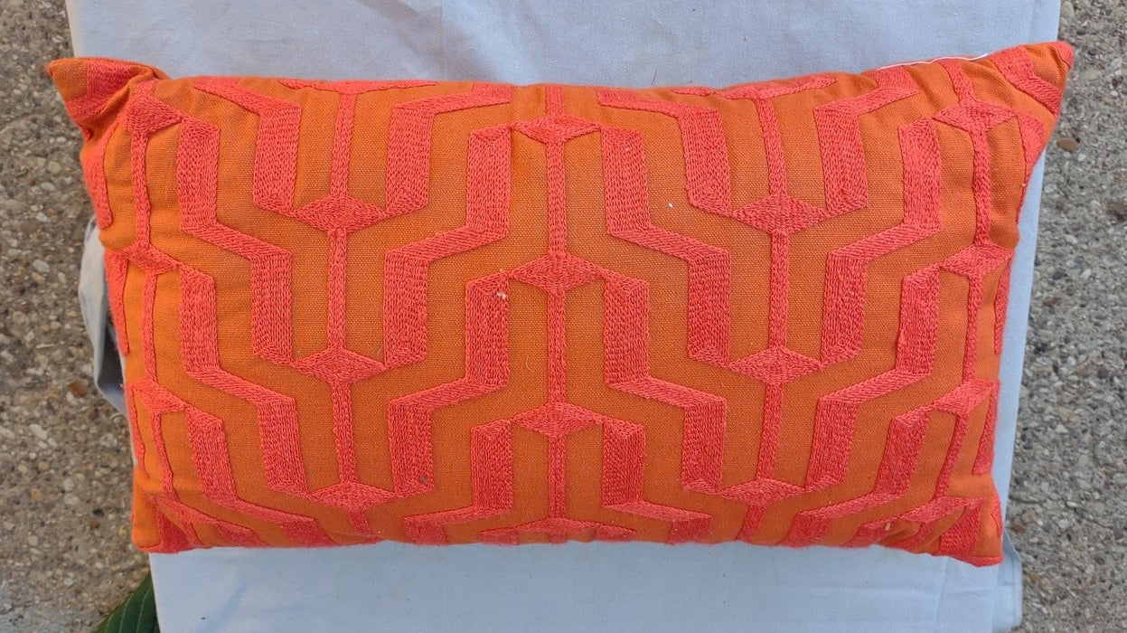 PATTERNED ORANGE RECTANGULAR PILLOW