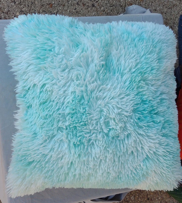 FLUFFY BLUE PLLOW