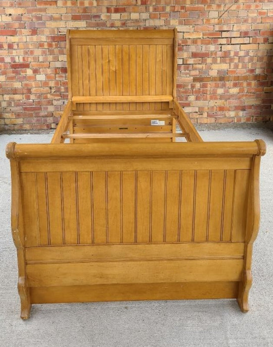 ETHAN ALLEN TWIN SIZE SLEIGH BED