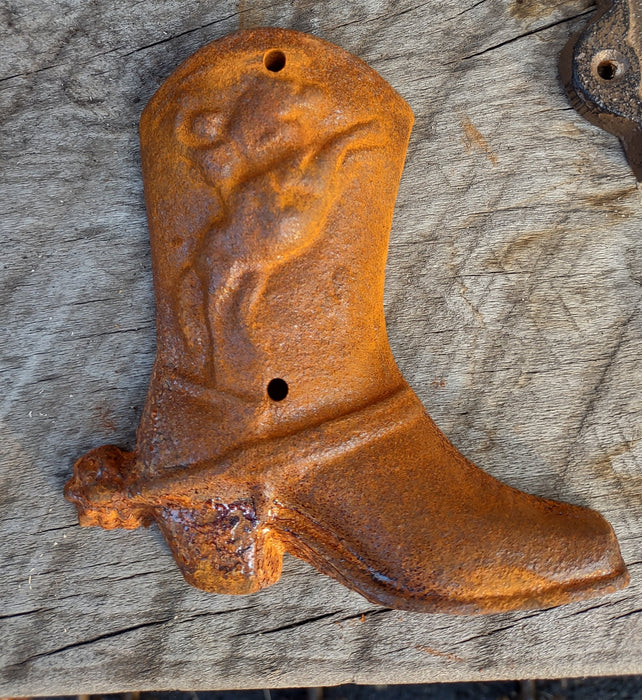 SMALL IRON BOOT PROFILE