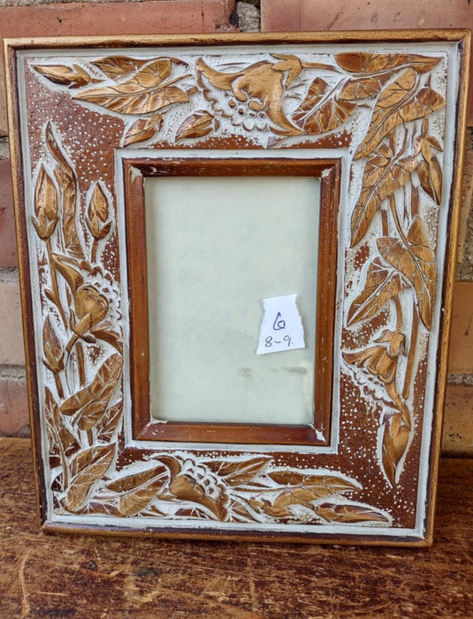 SMALL LEAF FRAME