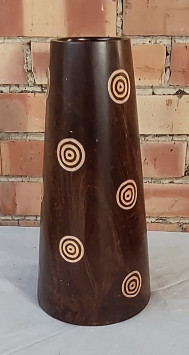 CARVED WOOD VASE WITH GOLD EMBELLISHMENTS