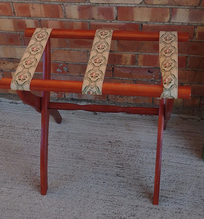 FOLDING SUITCASE STAND