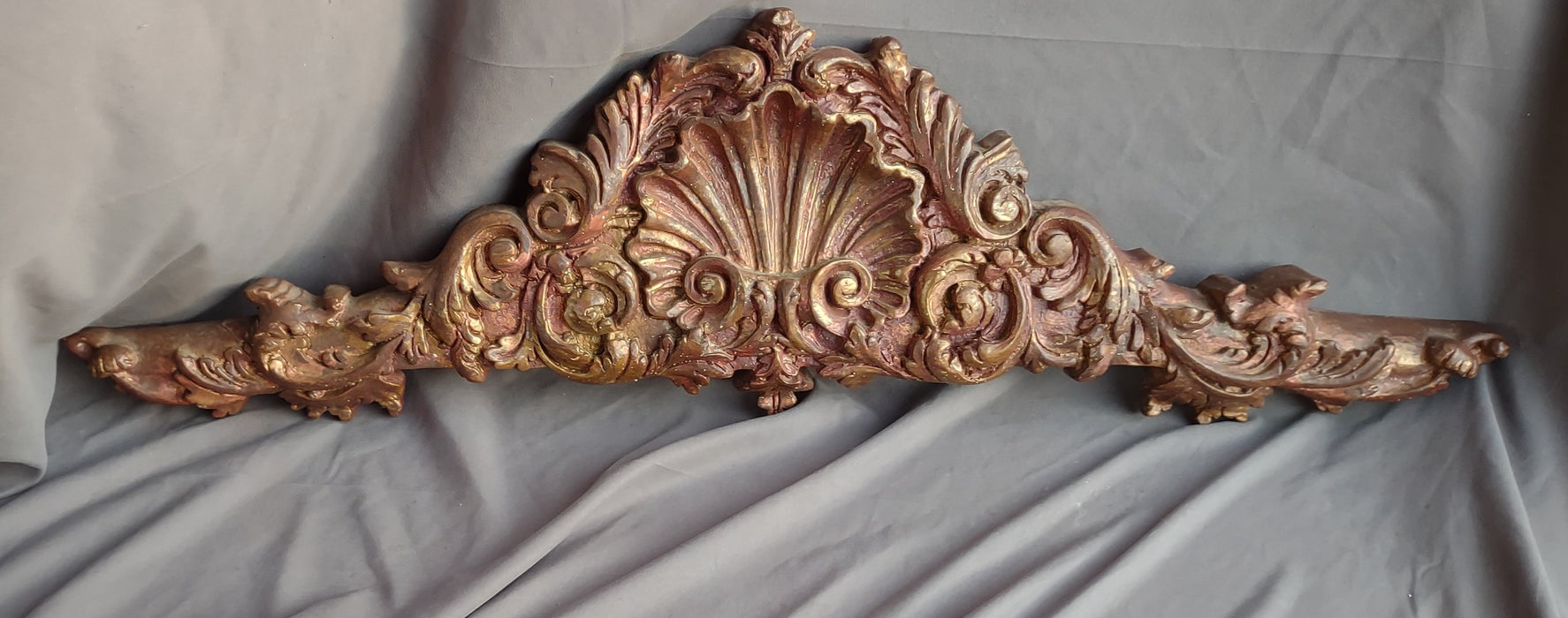 ORNATE RESIN PEDIMENT