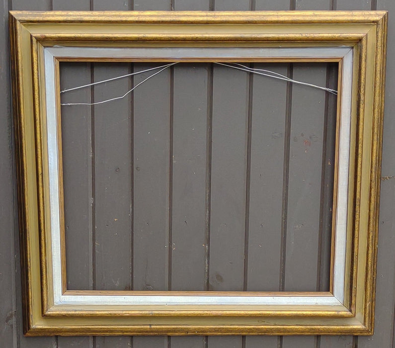 GILT AND ECCRU FRAME WITH LINEN FILET