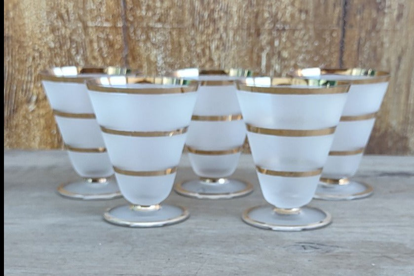 SET OF 5 SMALL FLARED FROSTED GLASSES WITH GILT