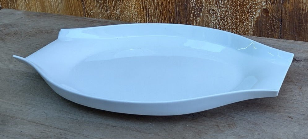 WHITE CONTINENTAL CHINA PLATTER WITH OPEN ENDS