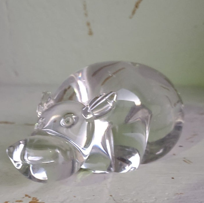 SMALL GLASS HIPPO