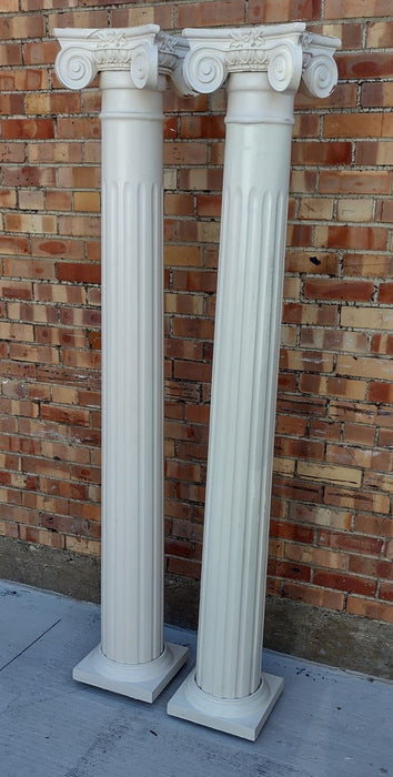 PAIR OF HEAVY COMPOSITE COLUMNS WITH CAPITALS