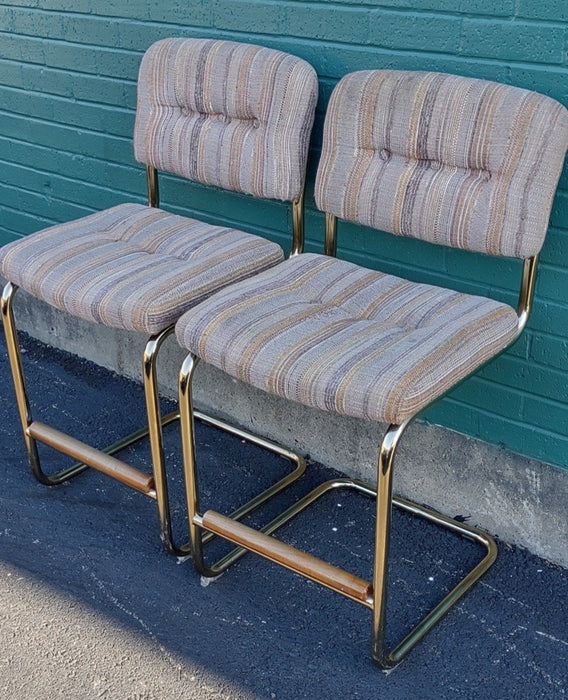 PAIR OF MID CENTURY MODERN COUNTER STOOLS