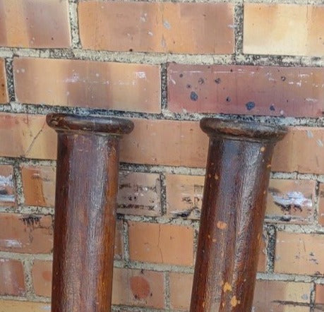 PAIR OF SMALL OAK COLUMNS