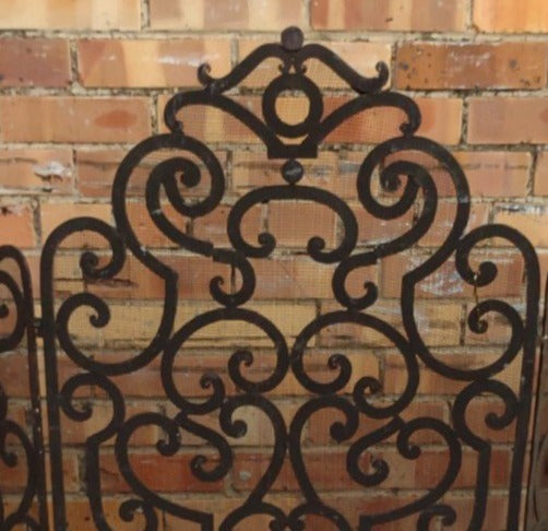 SCROLL WORK IRON FIRE SCREEN WITH MESH